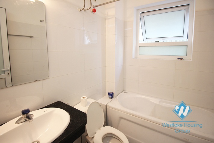 A new and nice apartment for rent in Tay Ho, Ha Noi